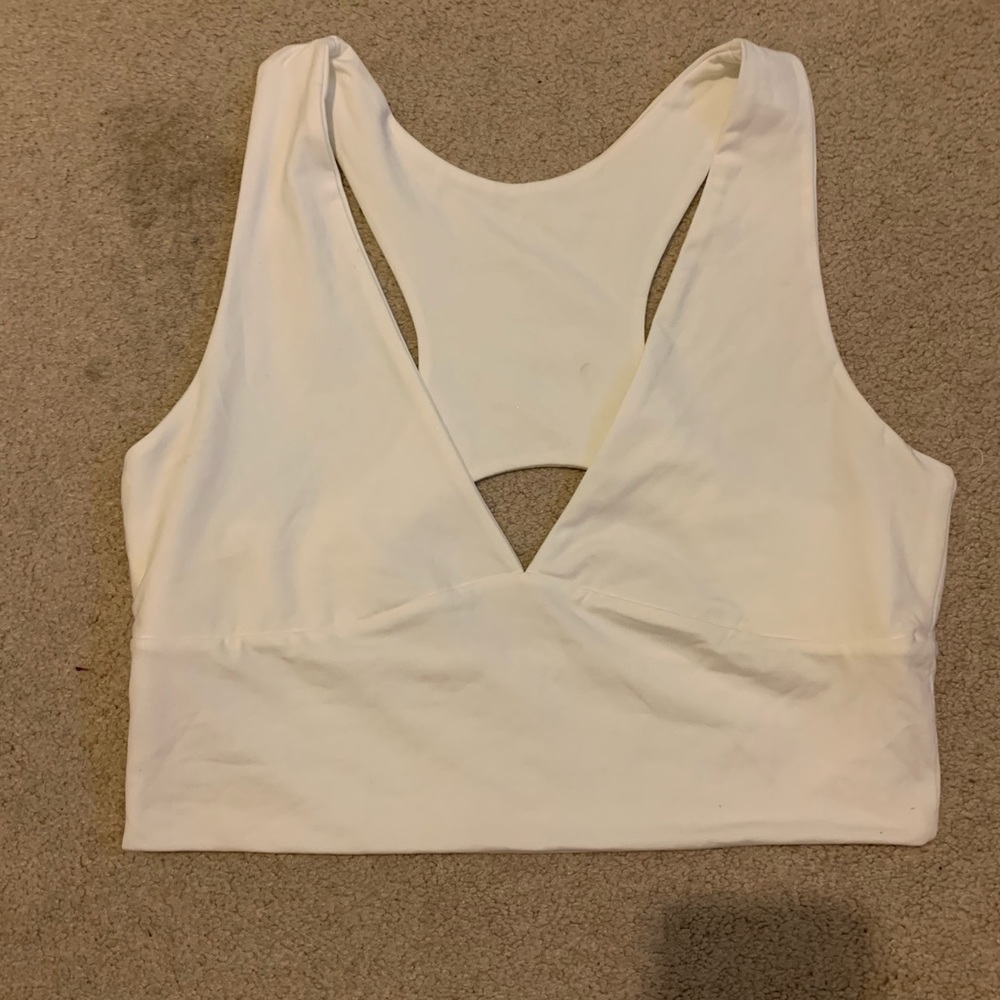 white tank crop top size XL super cute with jeans/ jean shorts